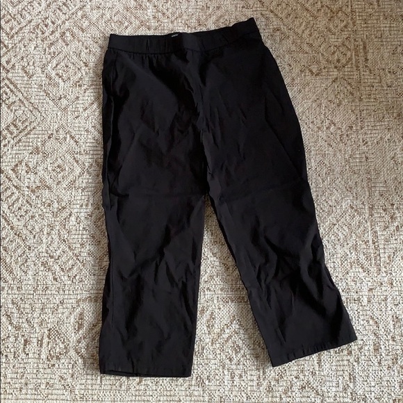 Style & Co. Pants - 🎄Style & Co Pull-On Capris - Size M